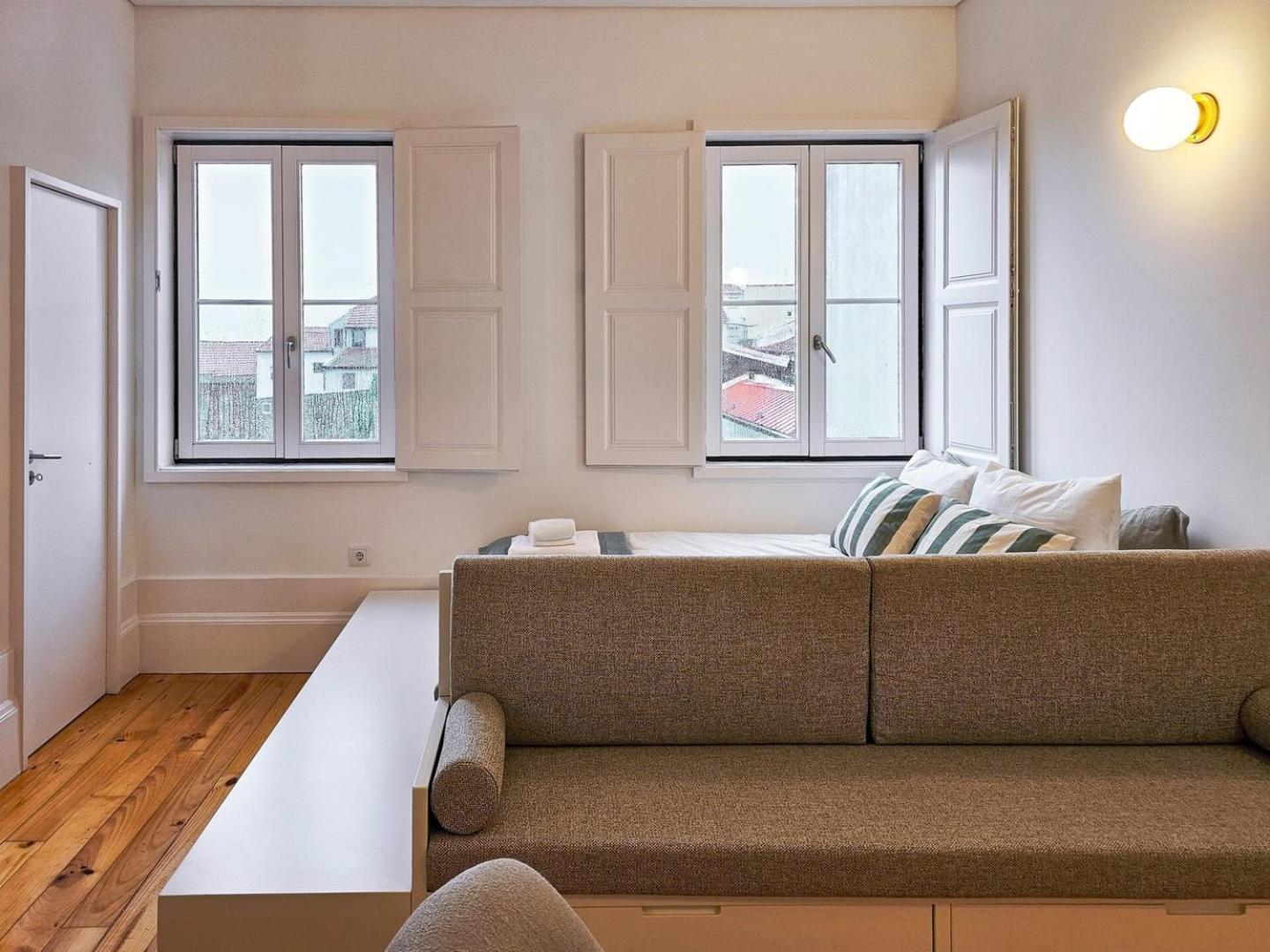 Bright And Cozy Loft In The Center Porto